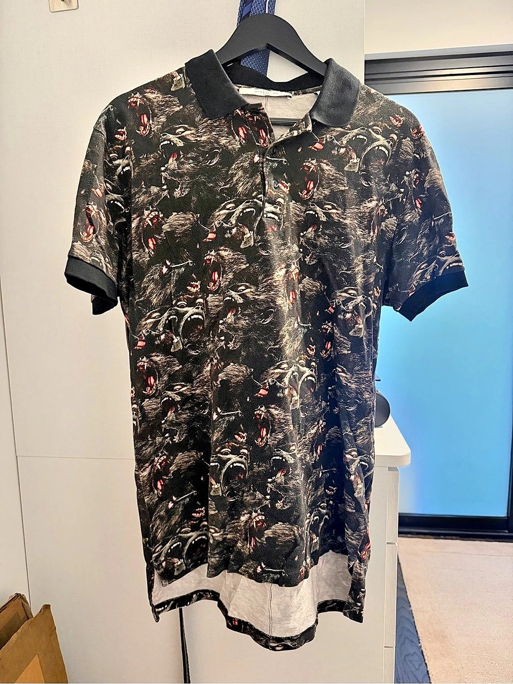 Men’s Givenchy Baboon Print Polo Shirt Medium